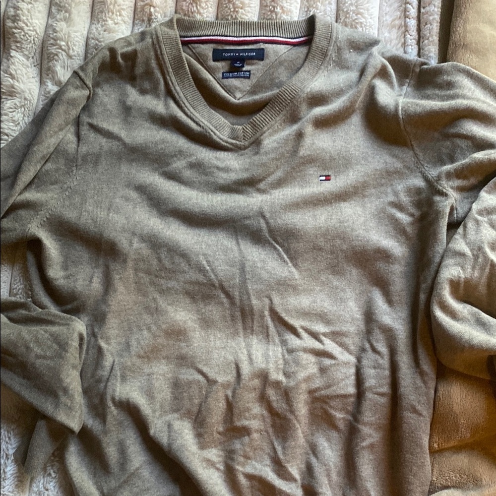 Tommy Hilfiger Tan V-Neck Sweater Classic Fit
